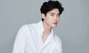 ลีจงซอก พระเอกขวัญใจเอเชีย กับผลงานสุดปังที่กระชากใจแฟนทั่วโลก